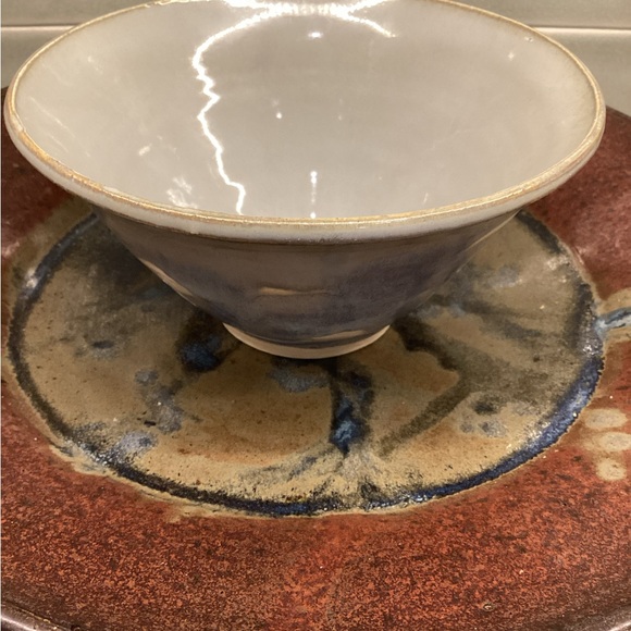 Handcrafted coastal pottery bowl in blue and white handmade glazed stoneware 🌊 - Picture 9 of 14